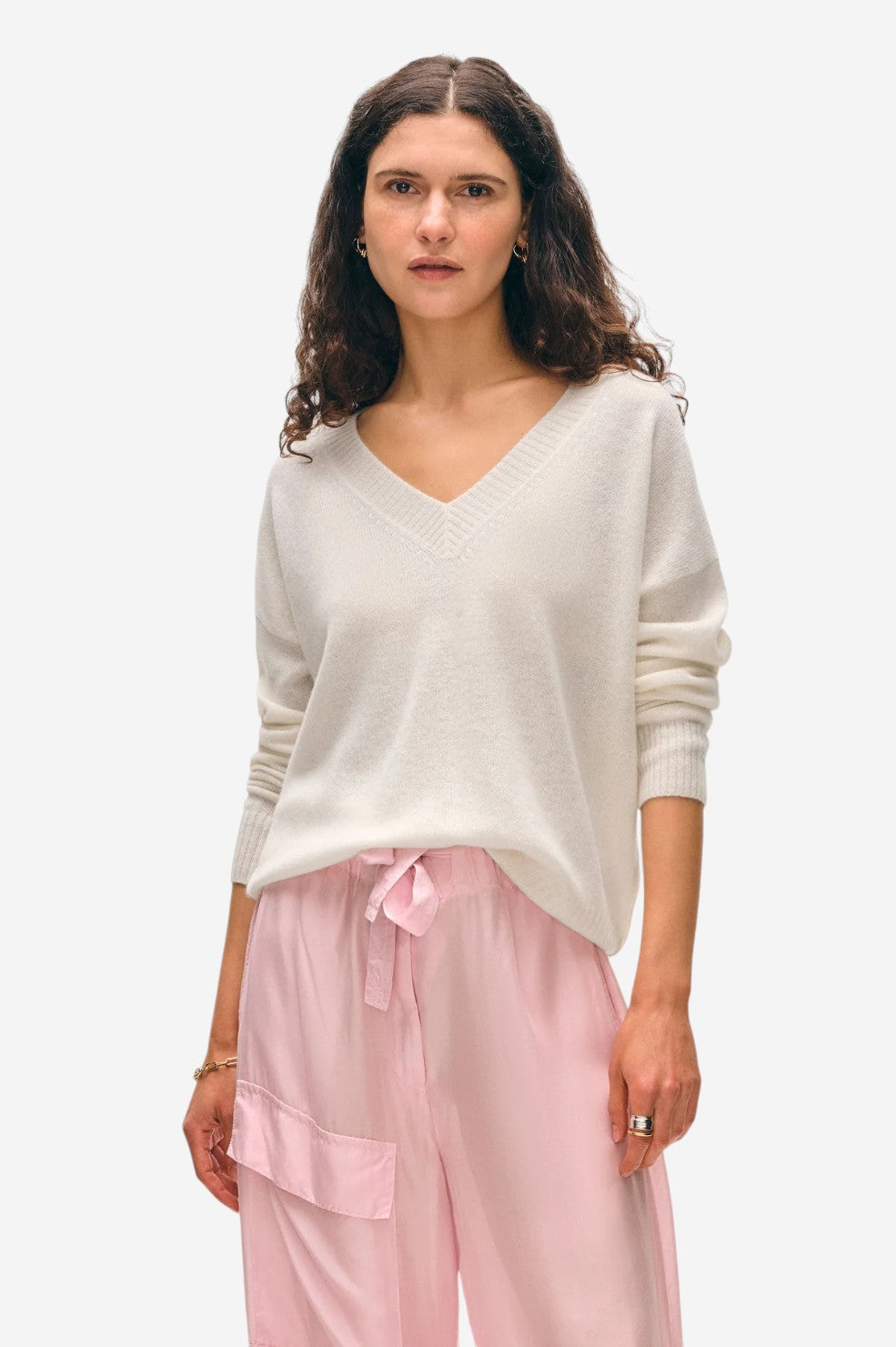 Cashmere Featherweight V Neck