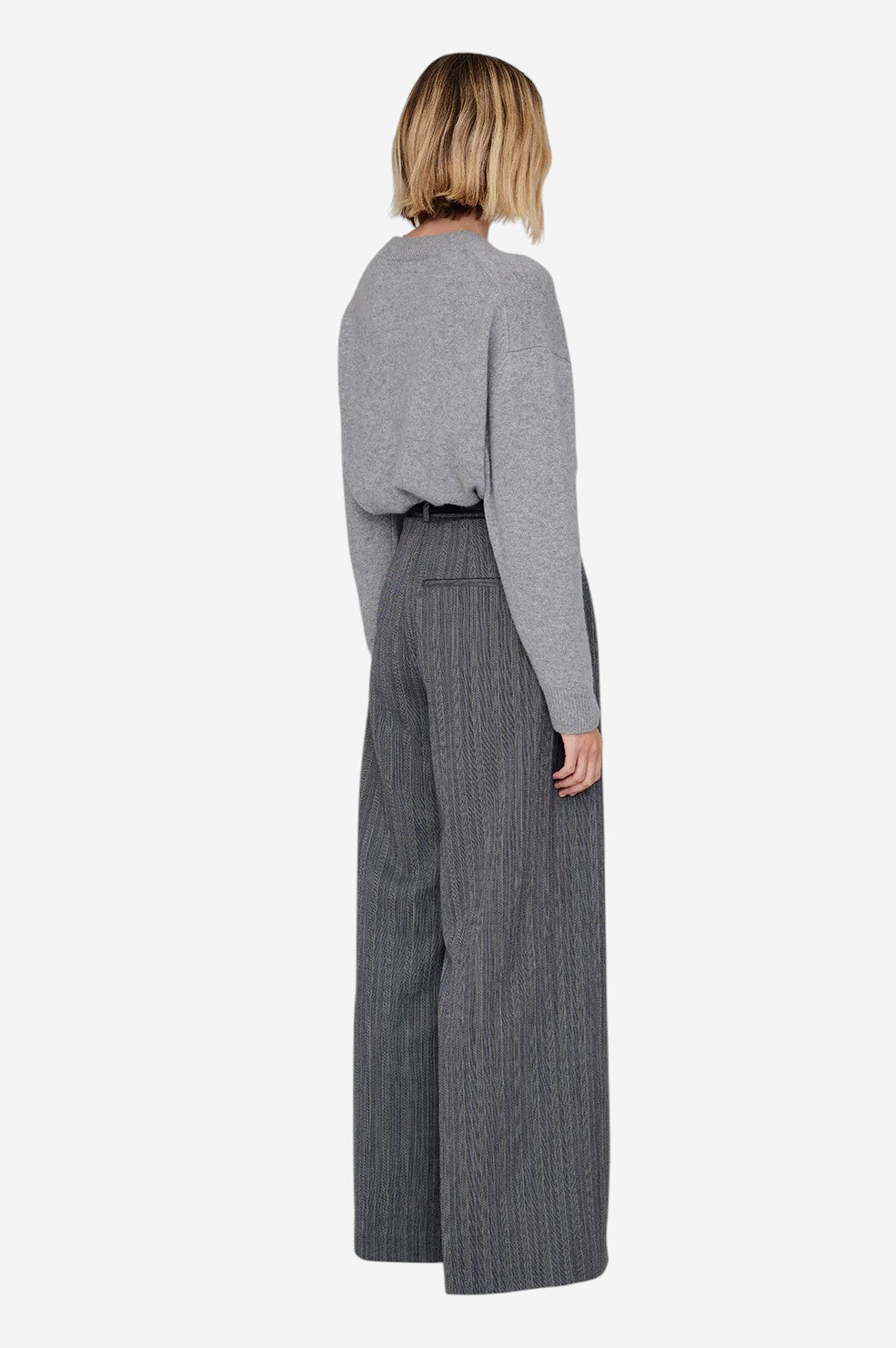 Lee Crew Sweater - Medium Heather Grey