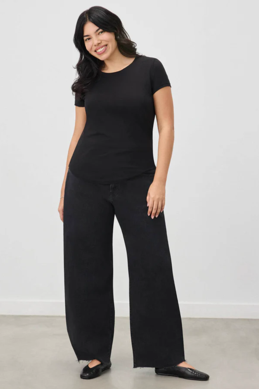 Abbie Crewneck Tee - Black