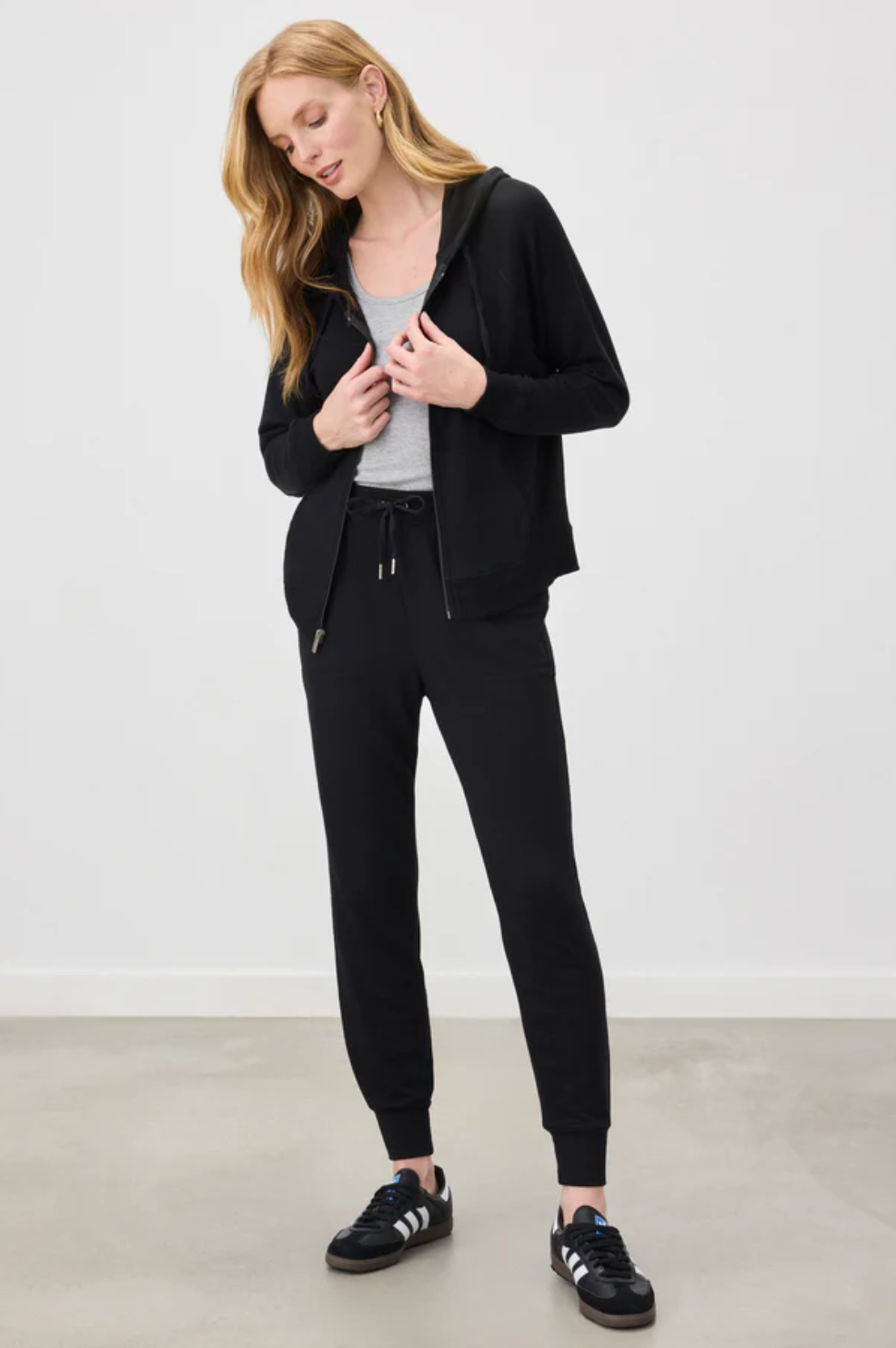 Super Soft Zip Up Hoodie - Black