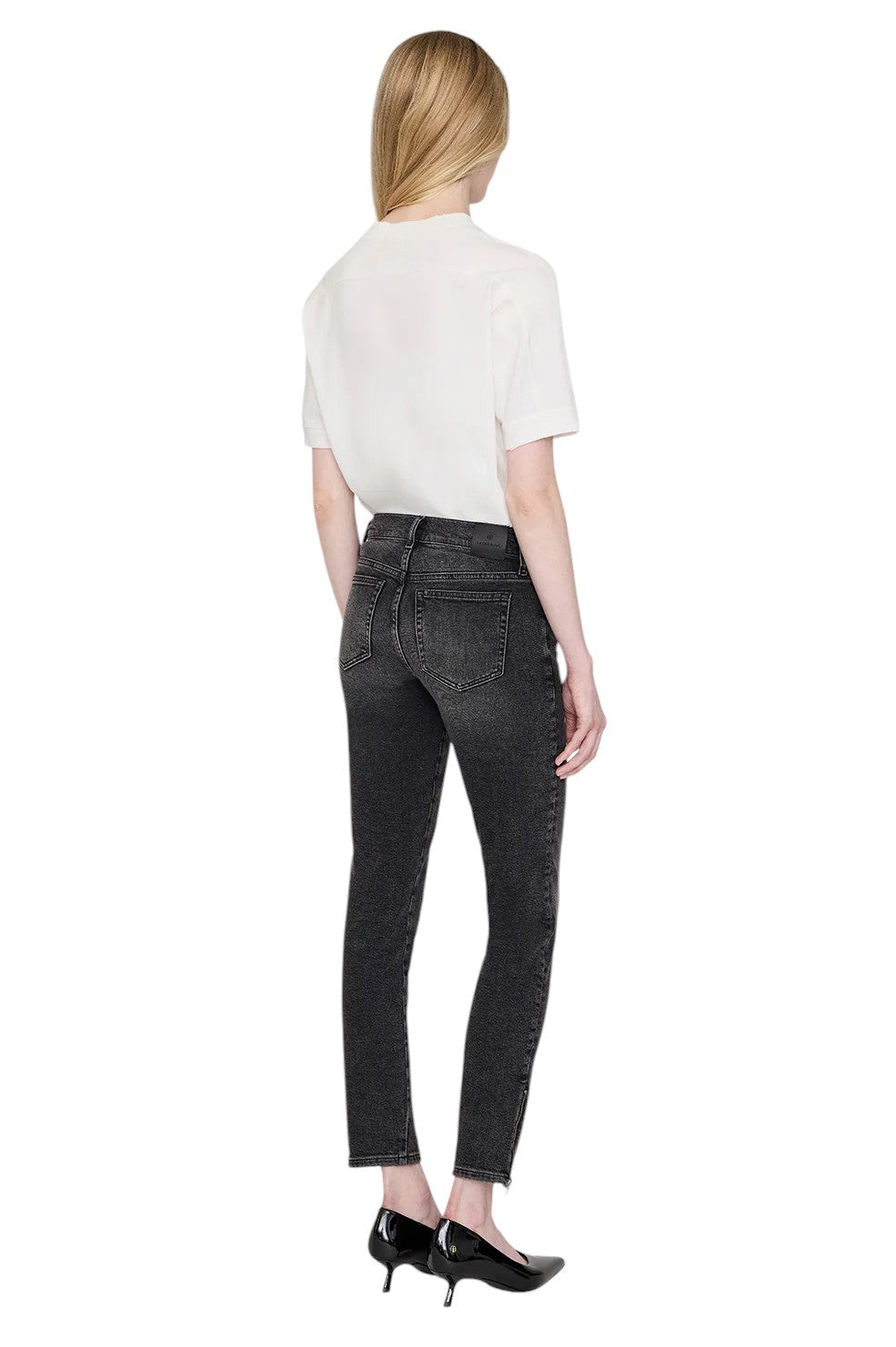 Jaylin Tee Signature - Ivory