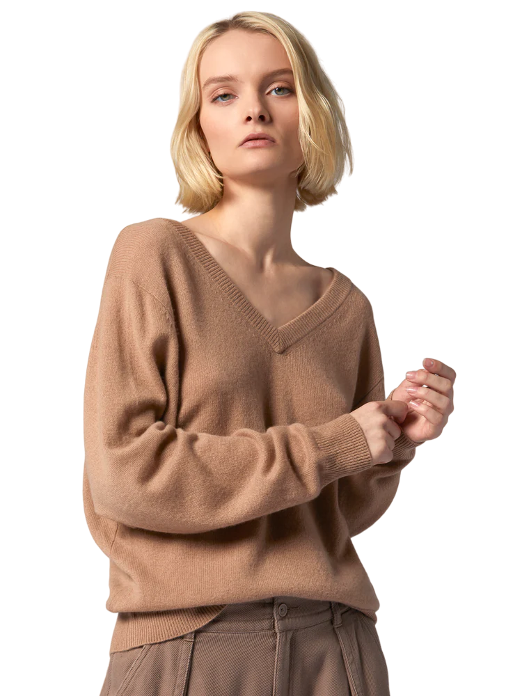 Lilou V-Neck Cashmere Sweater - Camel Tan