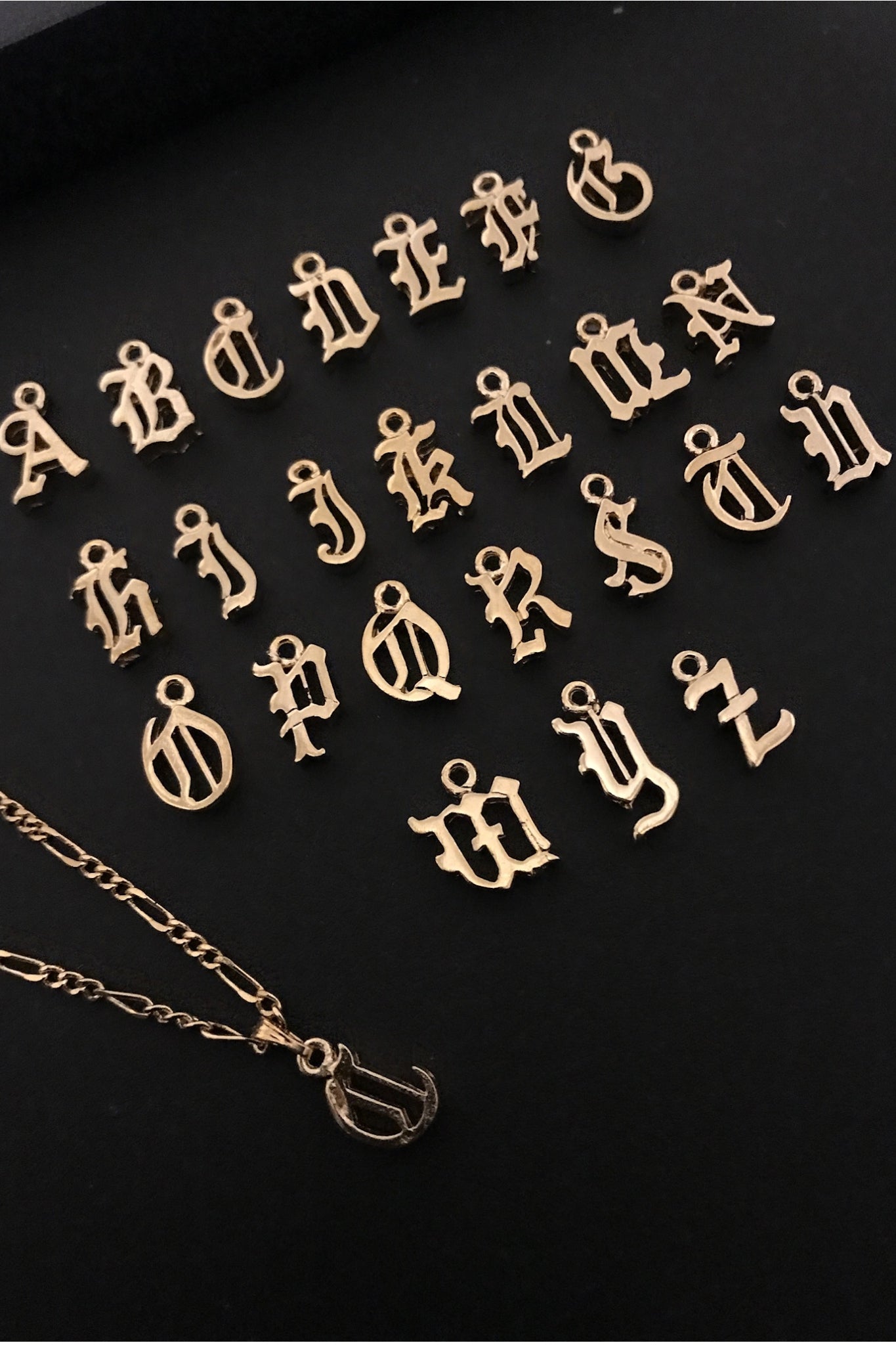 Initial on Chain Necklace